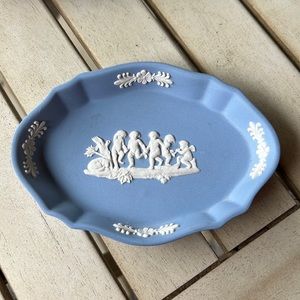 Mini Blue & White Wedgewood Cherub Trinket Dish